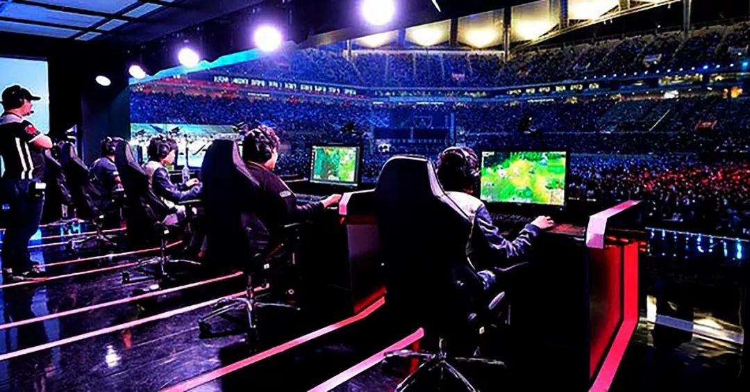 开赛是女子 开赛是女子