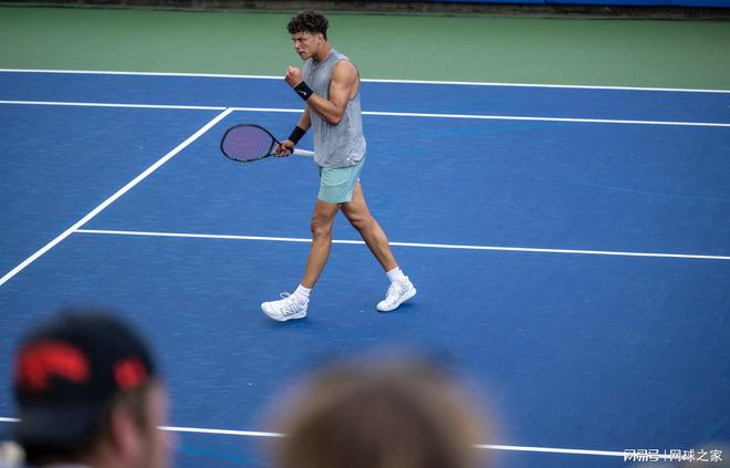 社区深度参 社区深度参